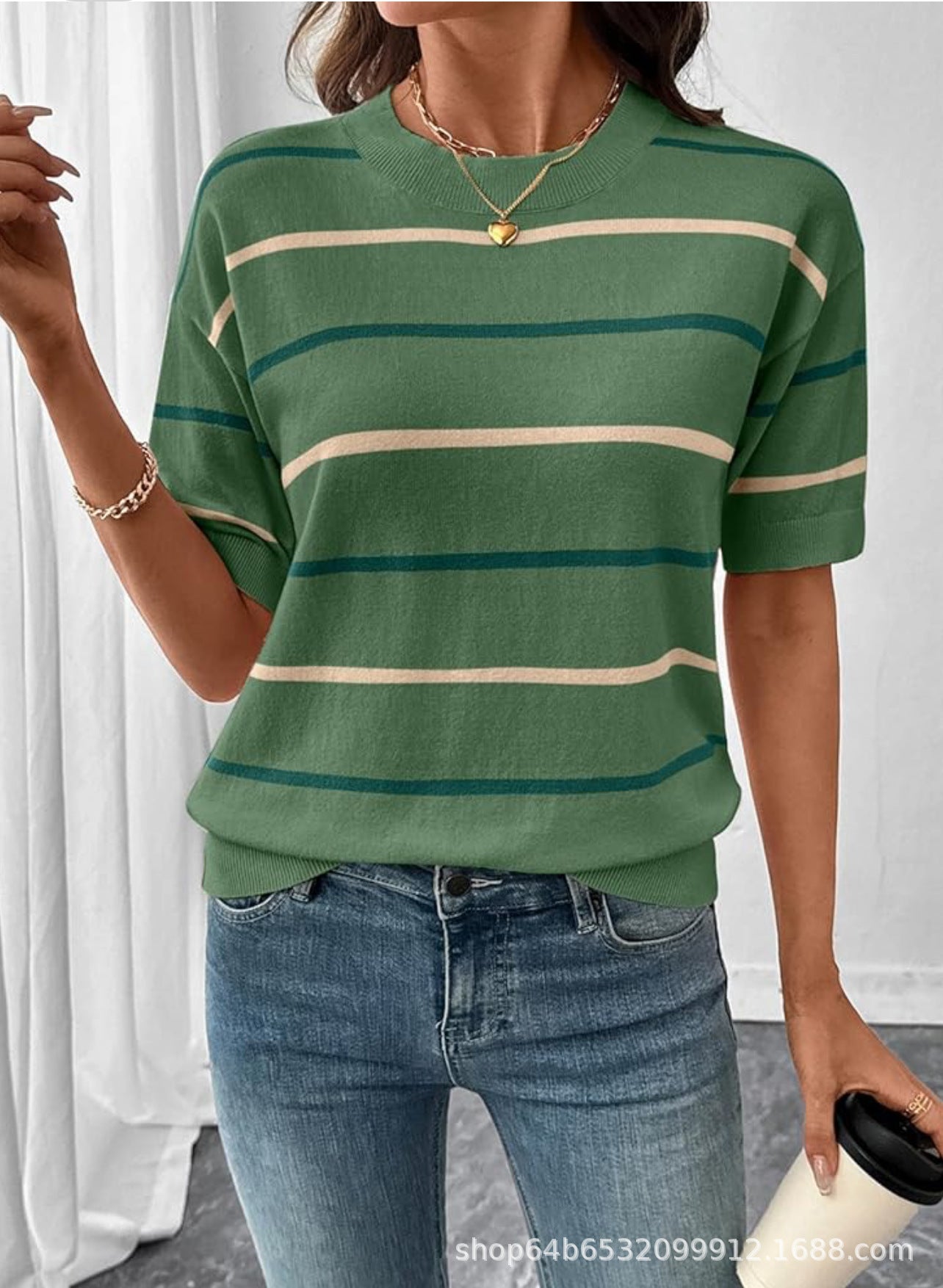 Casual round neck striped color-blocked short-sleeved shirt