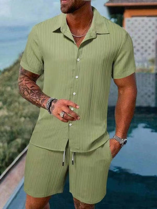 Casual shirt and short-sleeved beach pants set